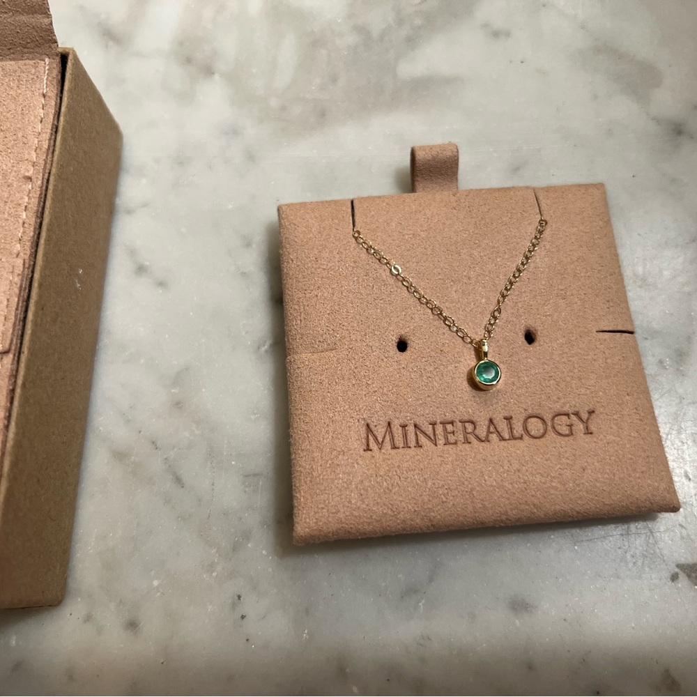 Mineralogy Emerald Birthstone Gold Necklace 14k Gold chain (18") & Bezel Setting - Picture 2 of 6